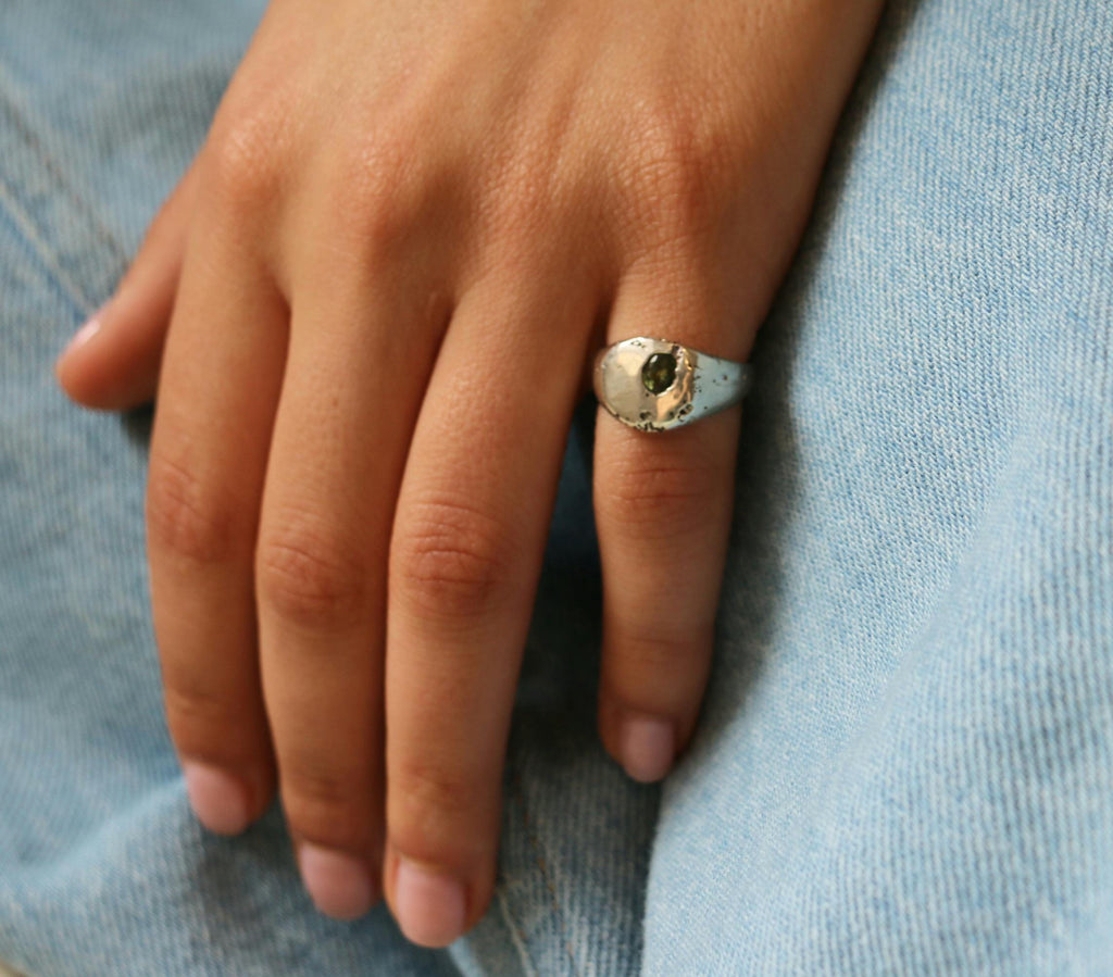 Silver Signet Ring with Green Sapphire 5.5