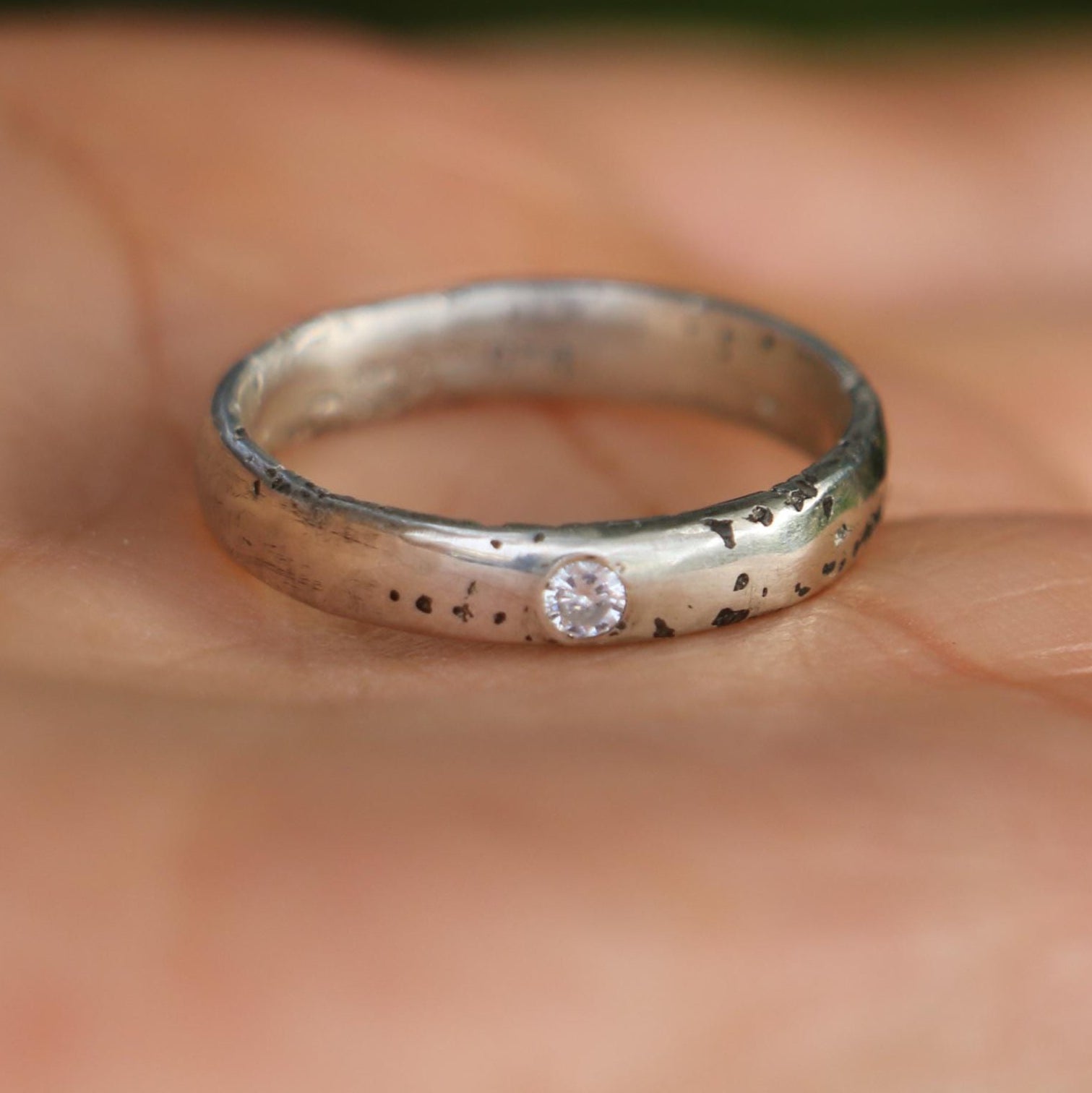 Stirling silver ring with moissanite 7US