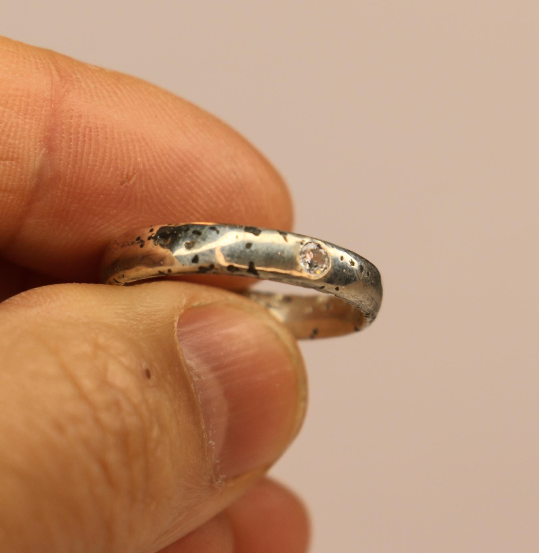 Stirling silver ring with moissanite 7US