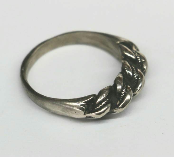 Silver Latvian ring band 9.5US