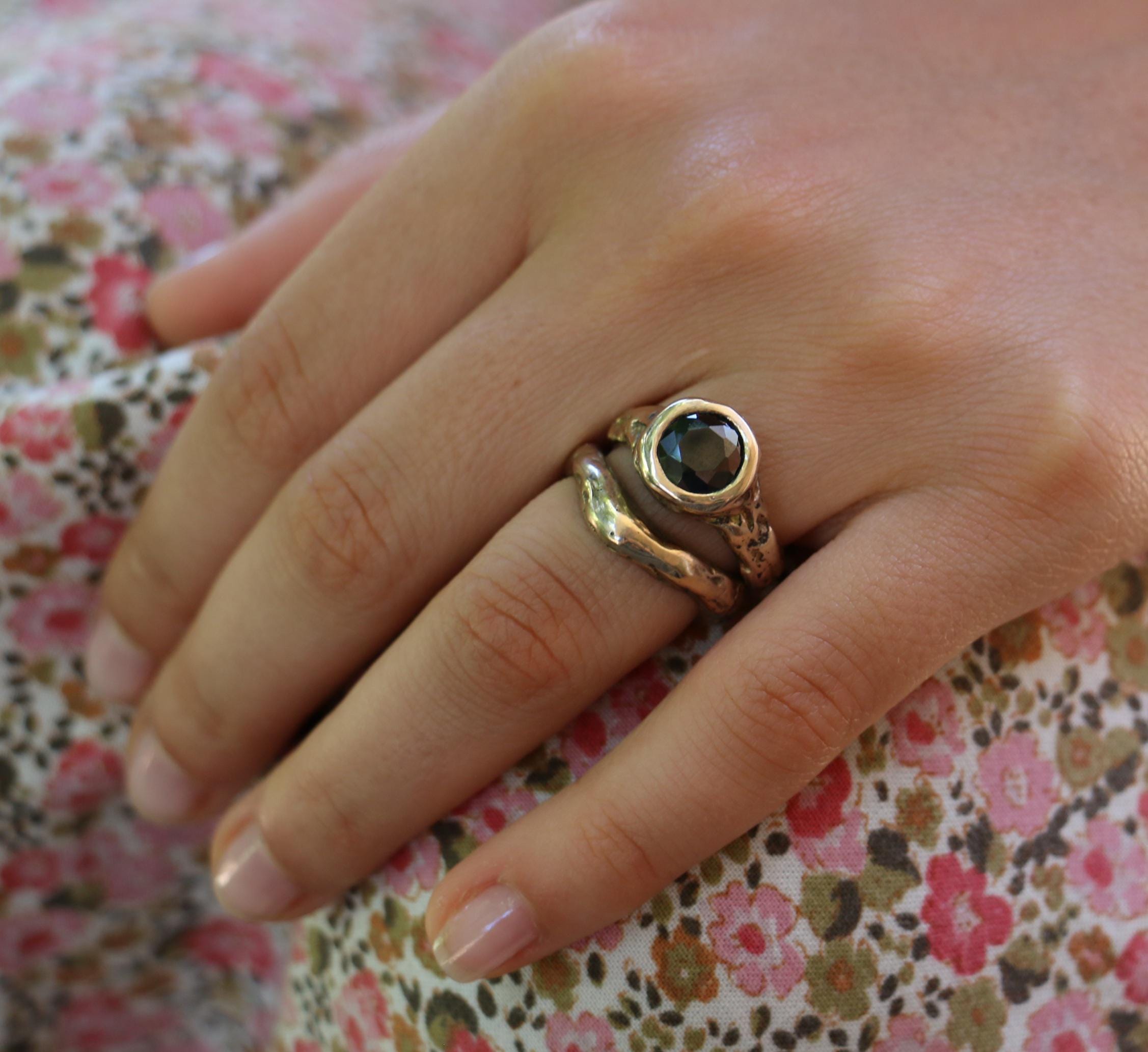 Bronze textured ring with lab onyx size 6