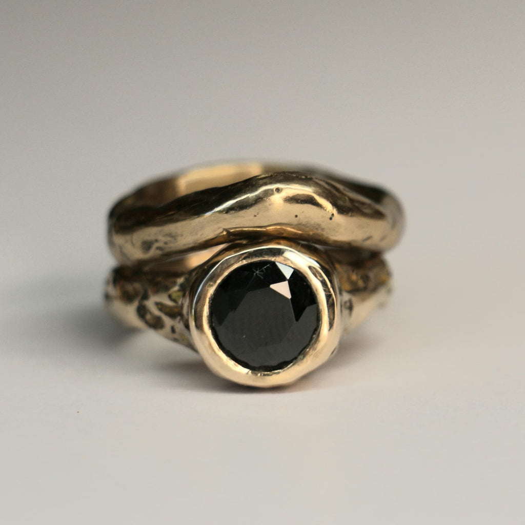 Bronze textured ring with lab onyx size 6