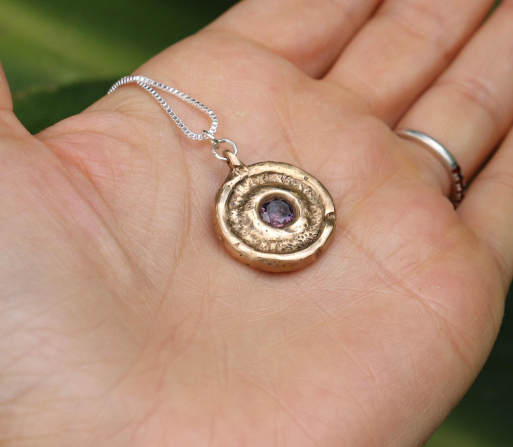 Rose quartz pendant necklace