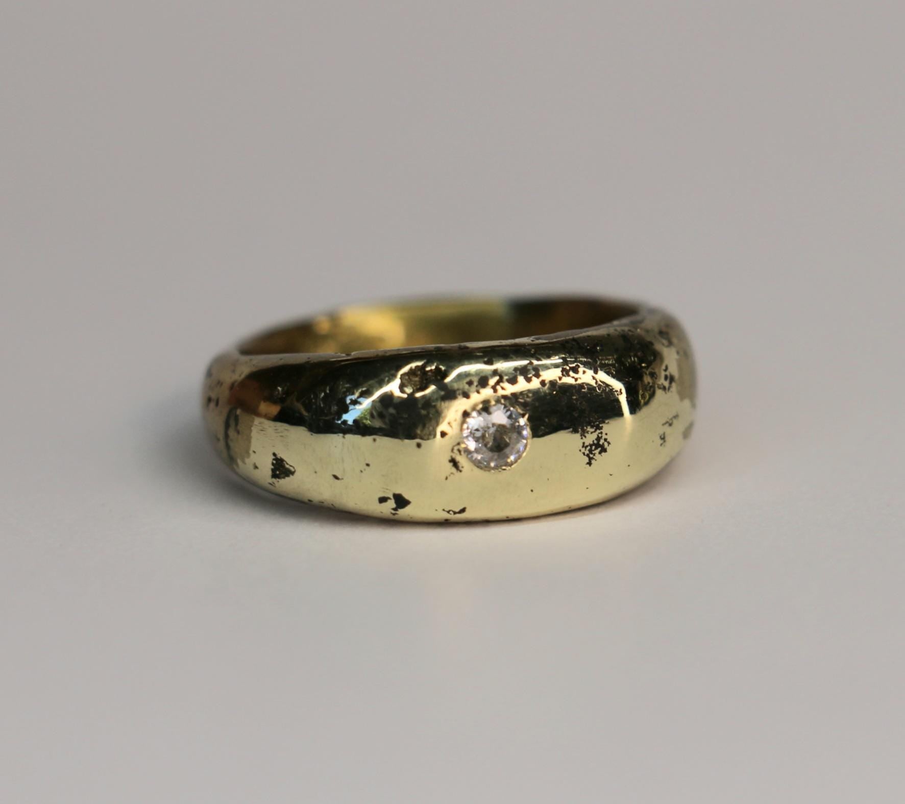 Dome ring with moissanite size 7