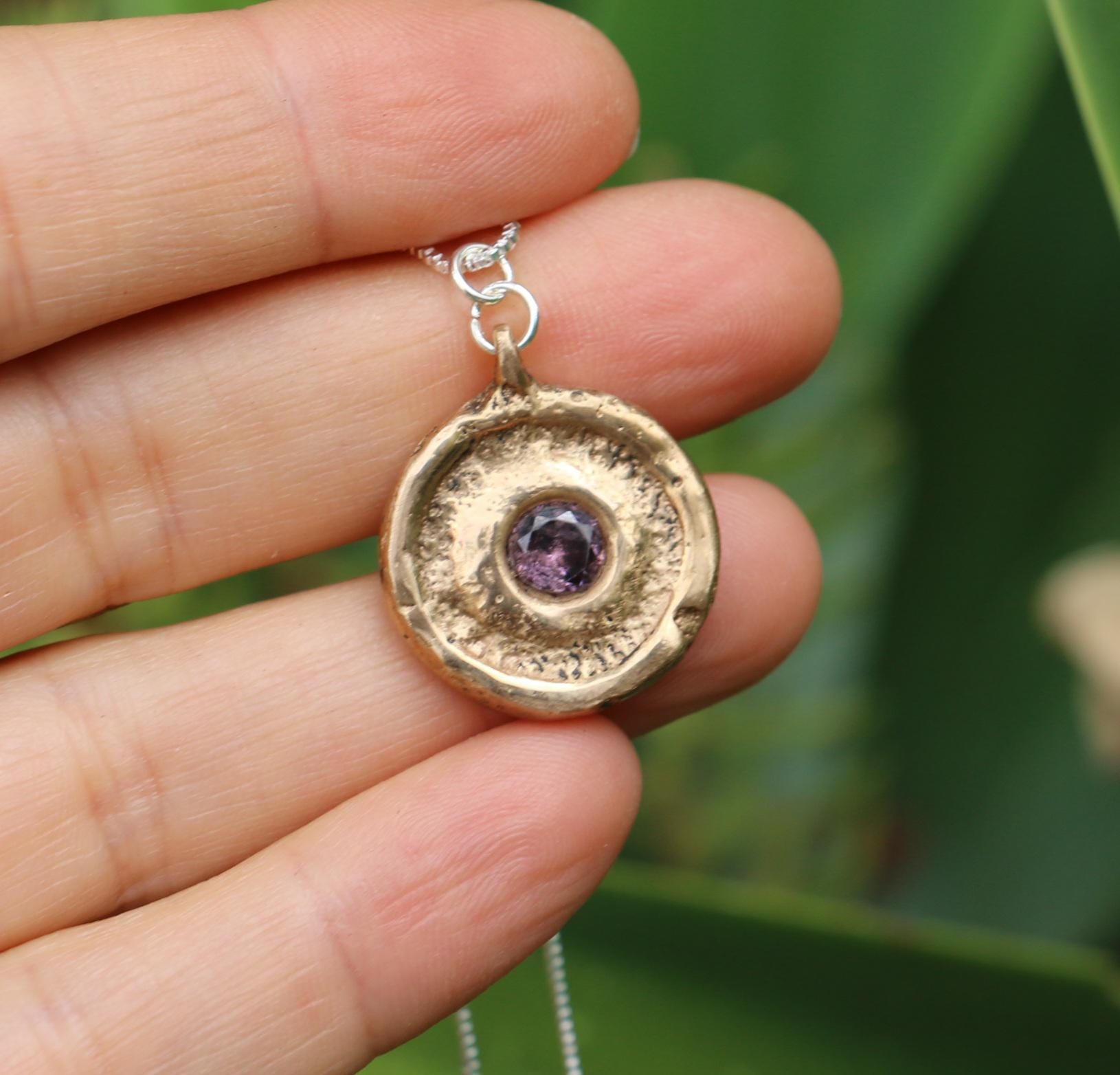 Rose quartz pendant necklace