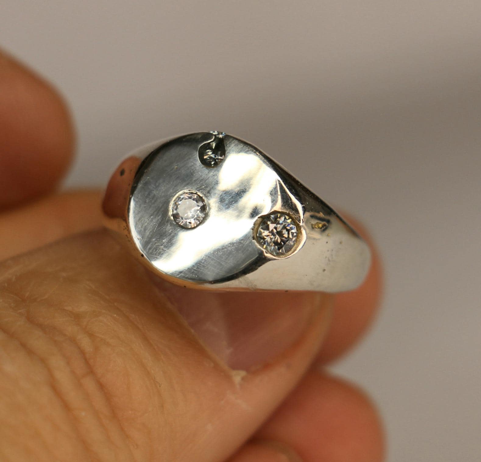 Lunaris Sterling Silver round signet with moissanite