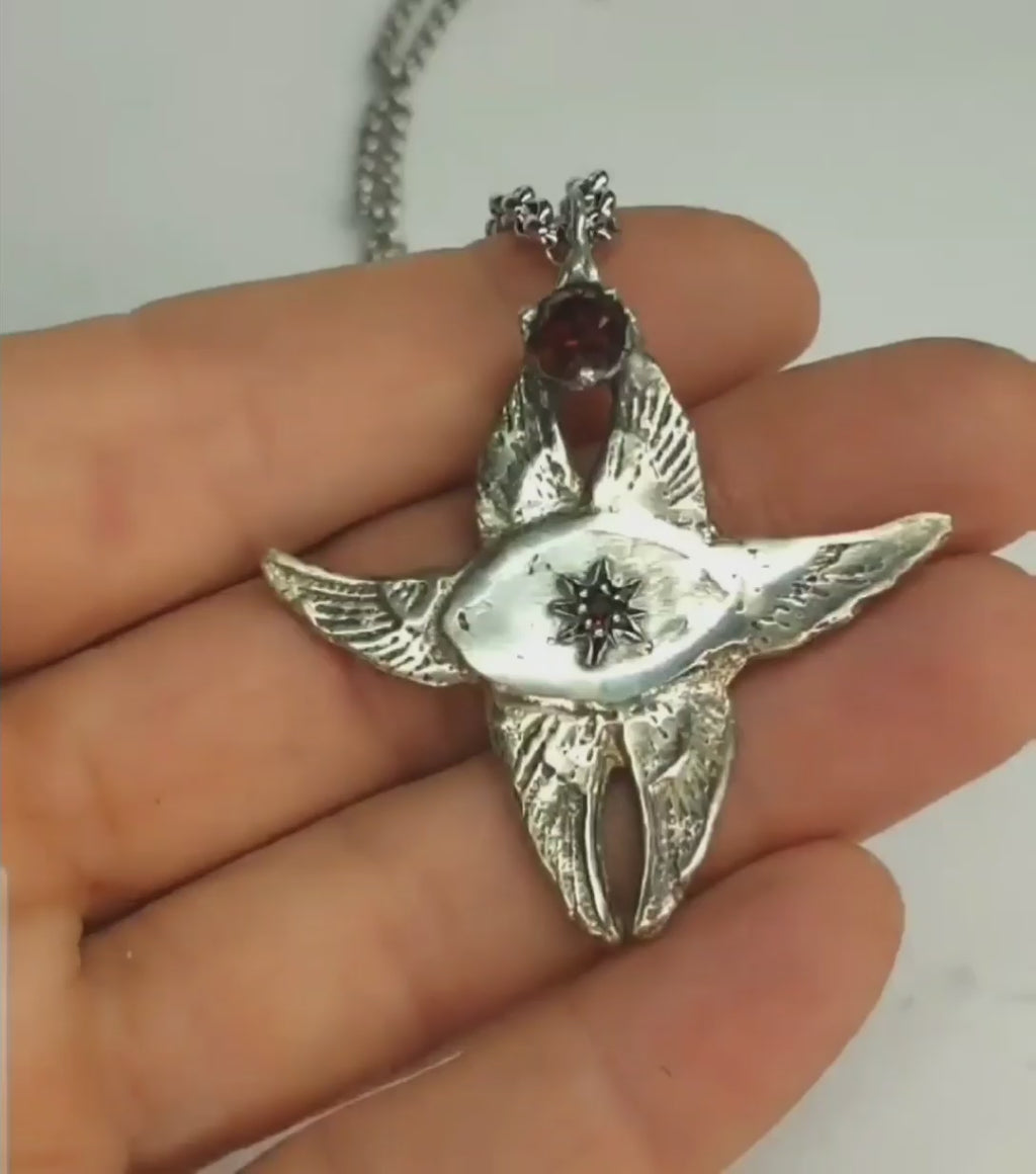 Seraphim antique necklace with Garnet