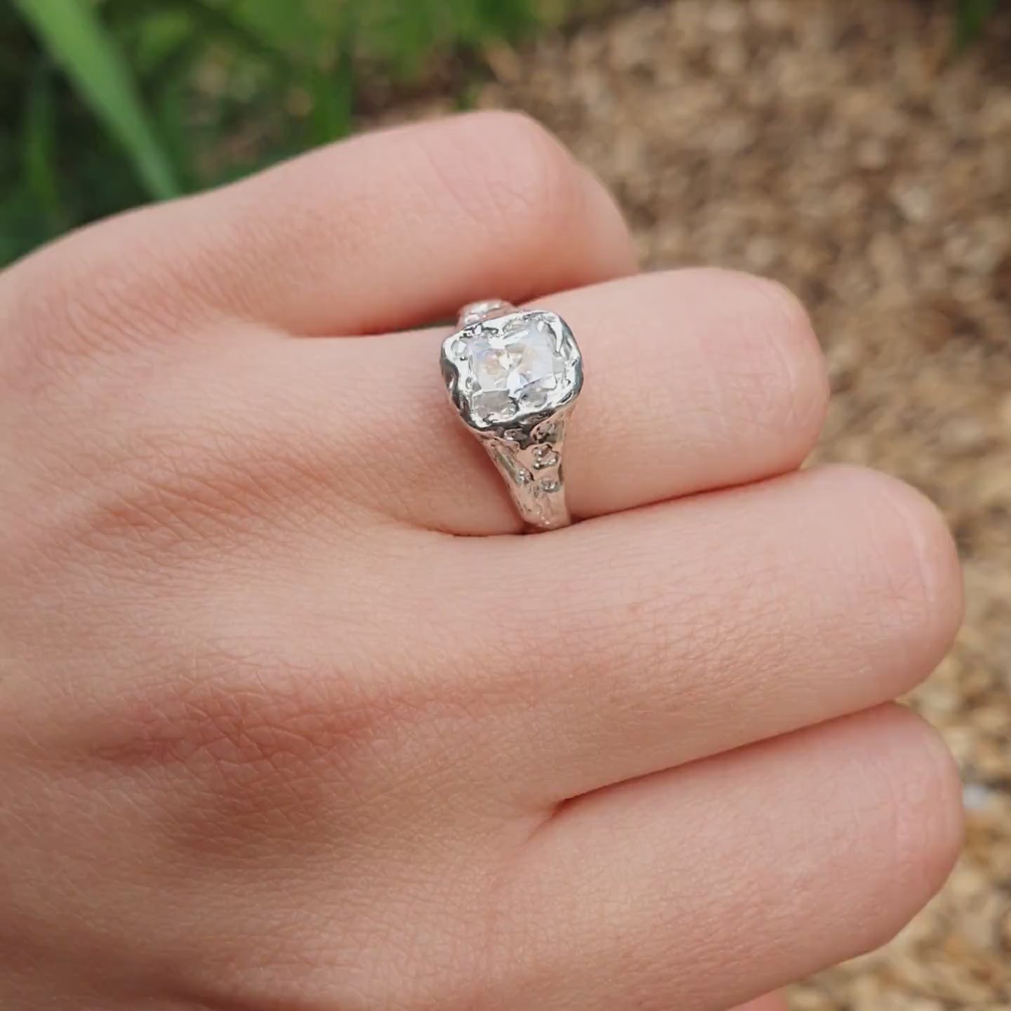 Beloved silver organic ring 2ct Moissanite