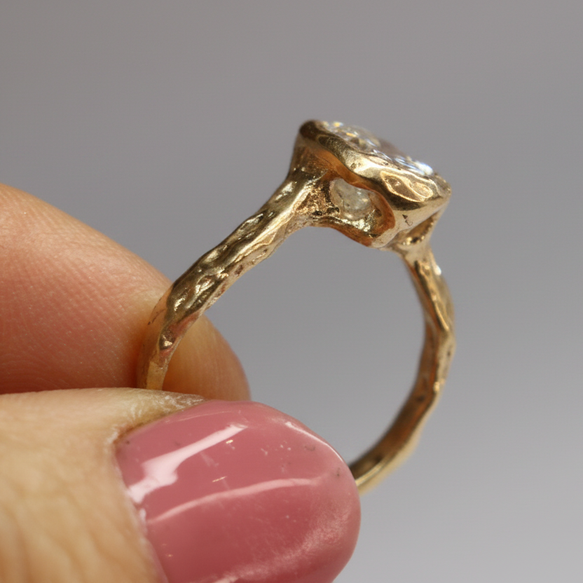 Ember 9ct organic ring .8ct Moissanite
