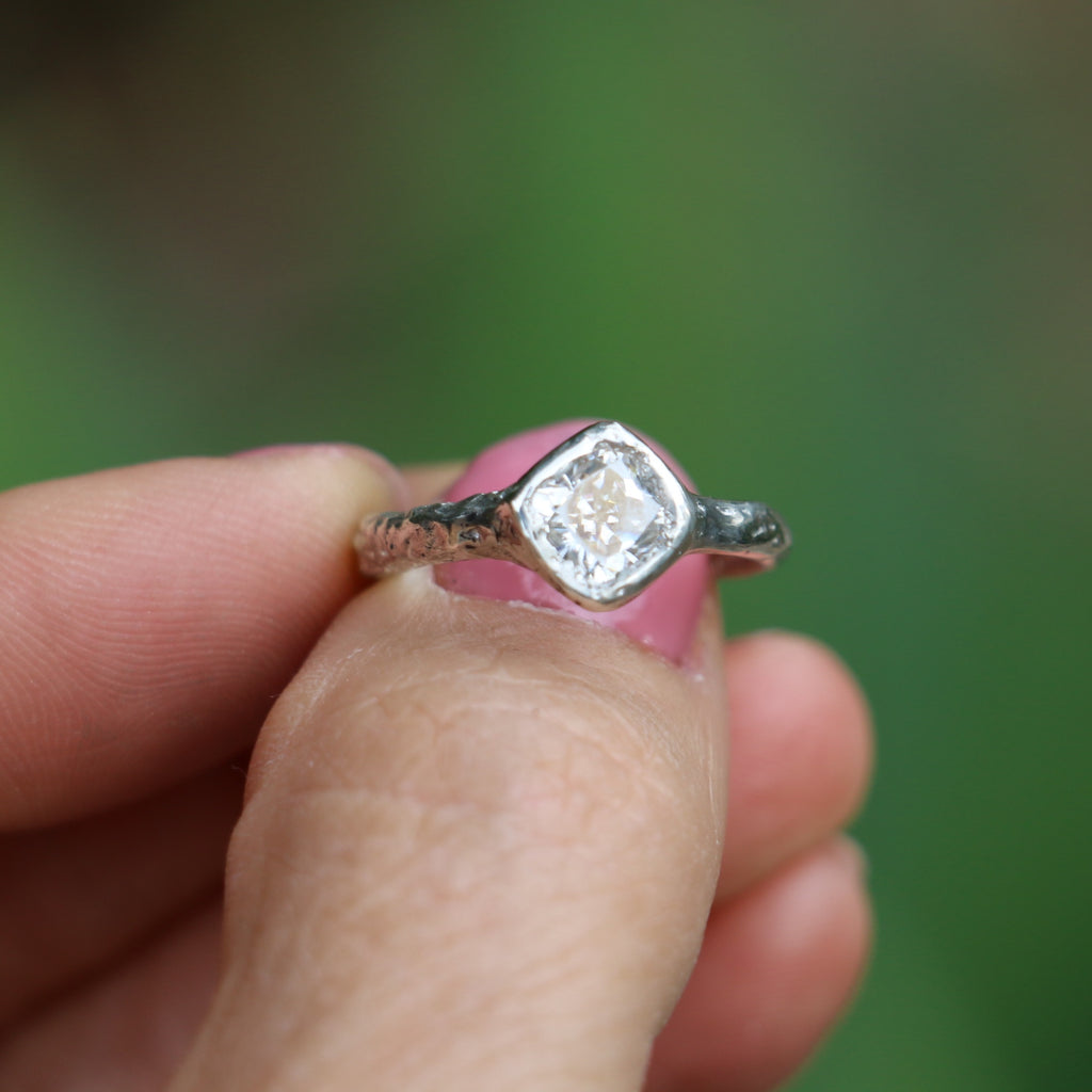 Cherish silver organic ring 1ct Moissanite size 6