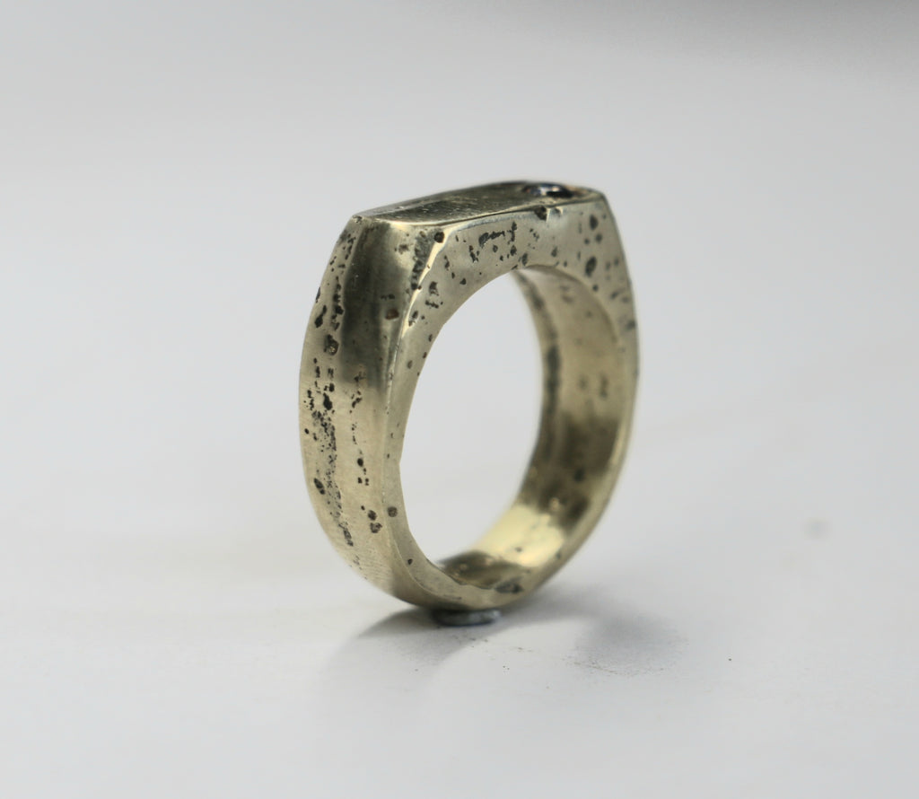Royal signet ring